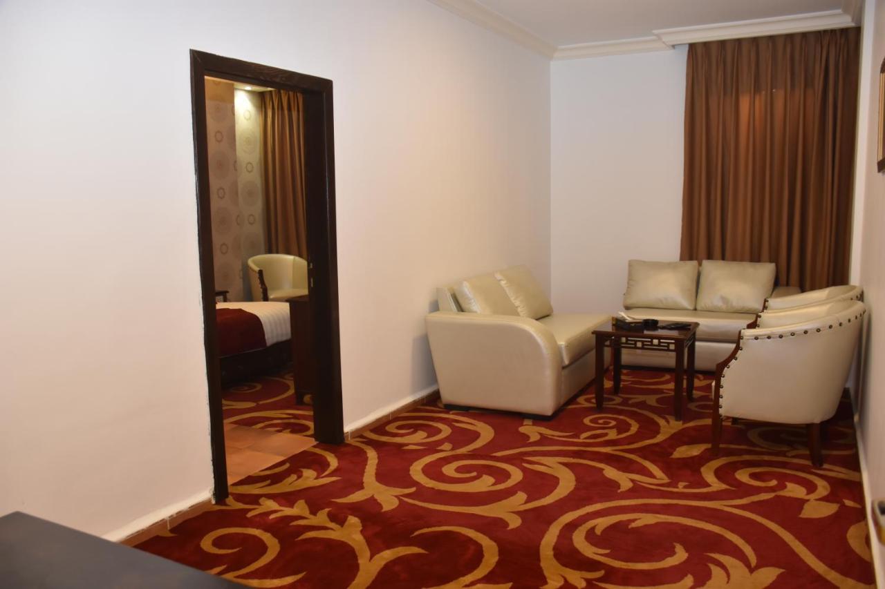 Madison Hotel Amã Exterior foto